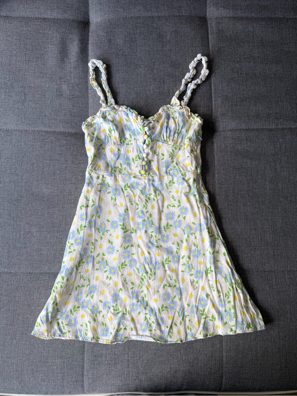 Zara White Floral Sundress with Blue and Green Daisies